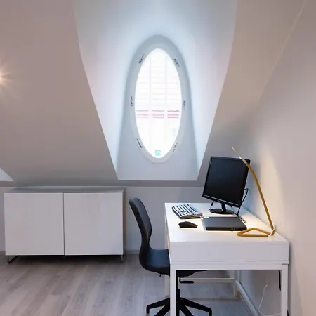 Lejlighed Elegant Penthouse Loft - Center *